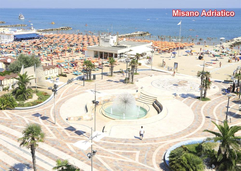 Appartamento Vista Mare Misano Adriatico Exterior foto